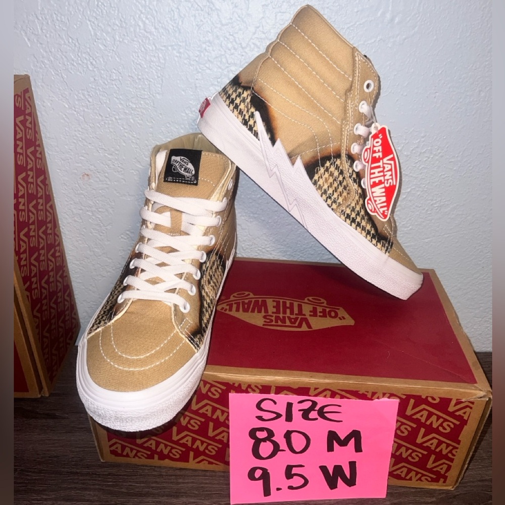 Vans Sk8-Hi Bolt sz 8.0 Men 9.5 Woman